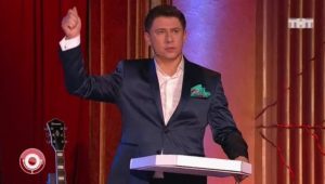 Официальная зарплата резидентов комеди клаб