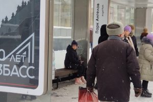 Можно ли остановится на остановке общественного транспорта
